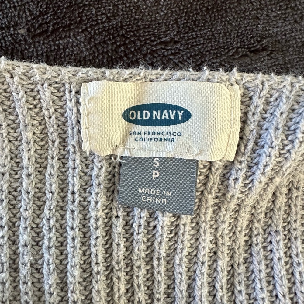 Old Navy Gray Textured Women's Tunic Sweater Small V-Neck Cozy Knit Pullover - Picture 4 of 5